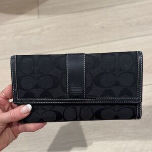 Coach Signature Black Clutch Wallet